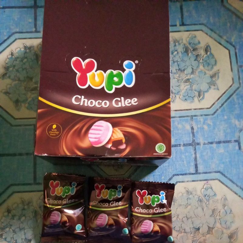 

yupi choco glee