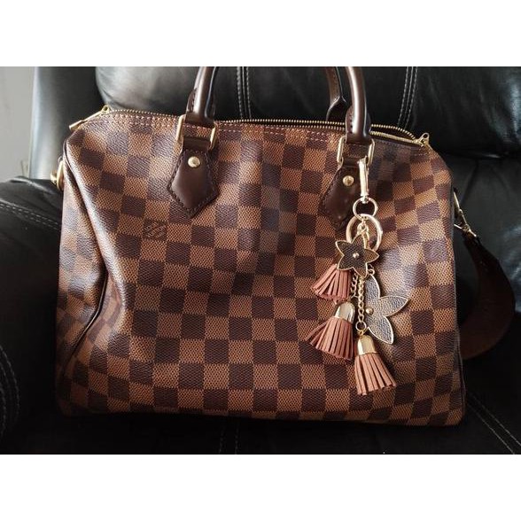 Aksesoris LV Bag charm Key chain MURAH
