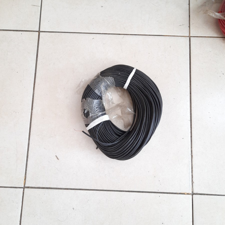 Kabel NYAF Hitam Tunggal Serabut 1x1,5mm