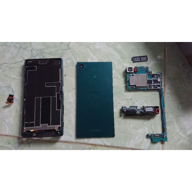Pretelan Xperia Z5, Simtray Z5, Konektor Carger Z5, Konektor Hetset Z5, Backdor Z5, Flexibel Z5