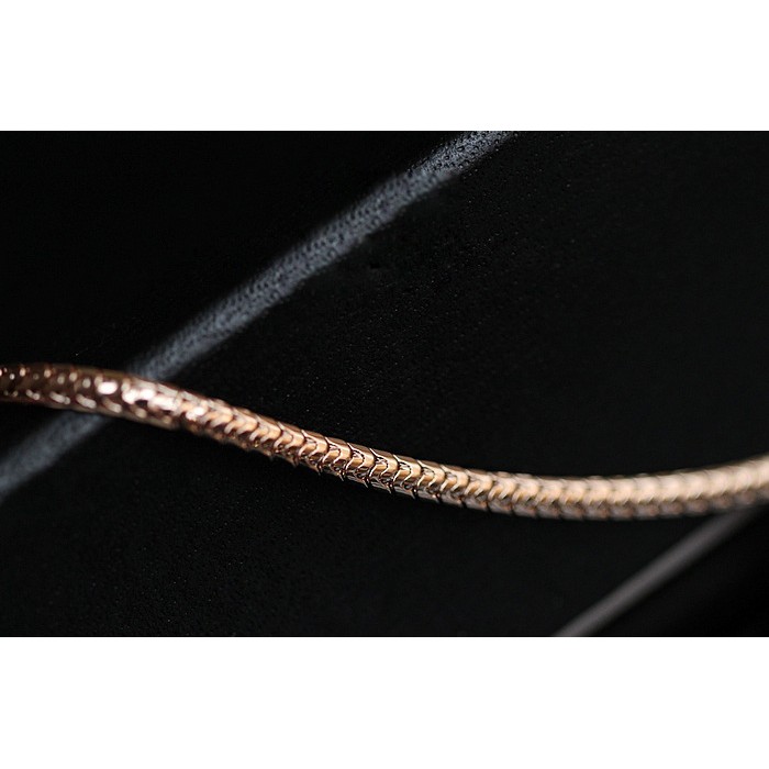 Kalung Wanita Retro Noble Wheat Kalung Pendek Penuh Rantai Sweater Berlian