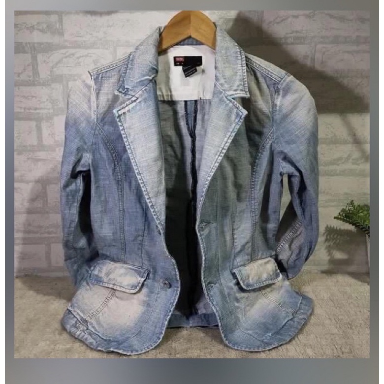 blazer  jeans diesel wanita