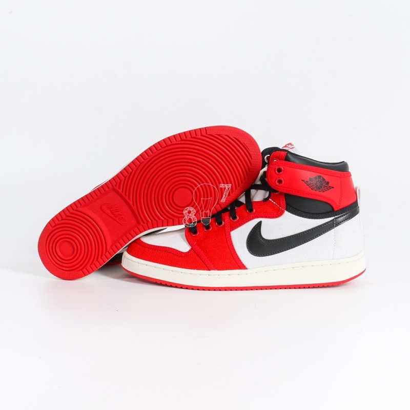 Air Jordan 1 KO Chicago