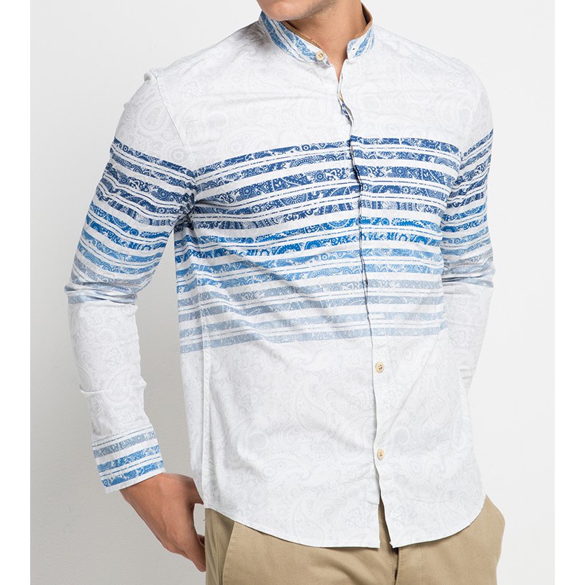 Kemeja Koko Slim Fit Emba Warna Putih Kombinasi