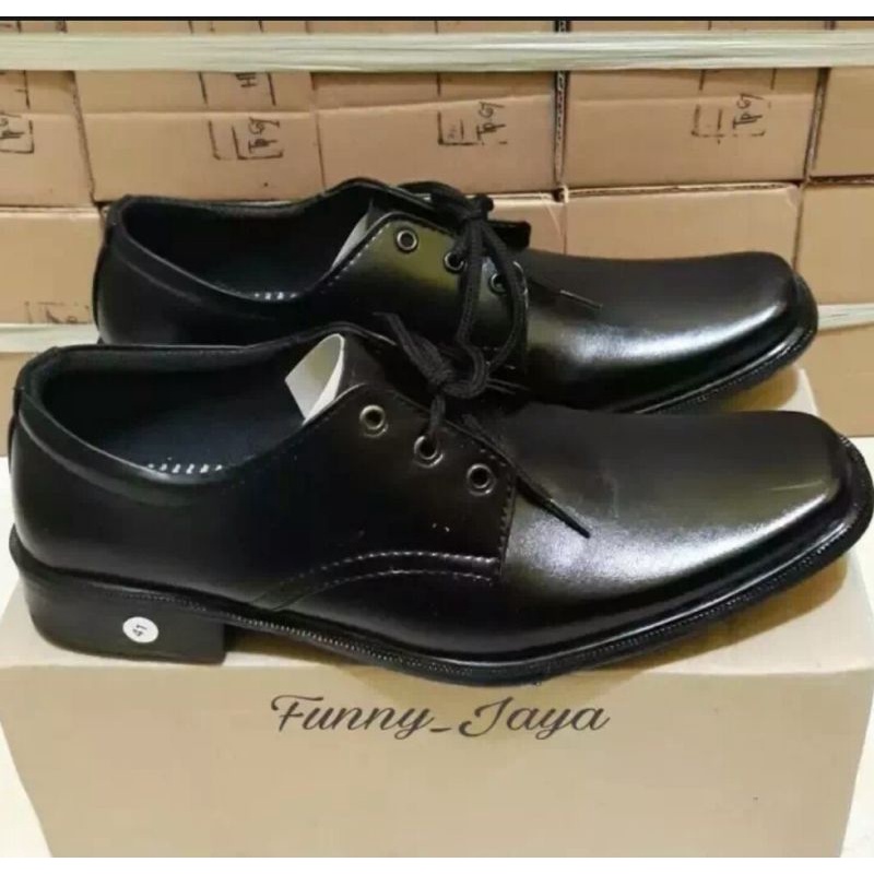 Sepatu Pantofel Pria Pantofel Hitam Sepatu Pantofel kerja bahan kulit sentetis