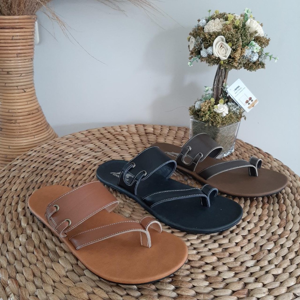 Sandal Pria Casual Kulit Terbaru Sendal Cowok Asli Garut