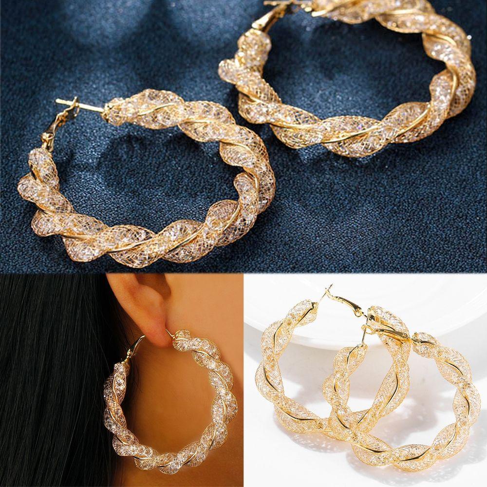 R-flower Hoop Earring All-match Zircon Cubic Geometric Round Berongga Keluar