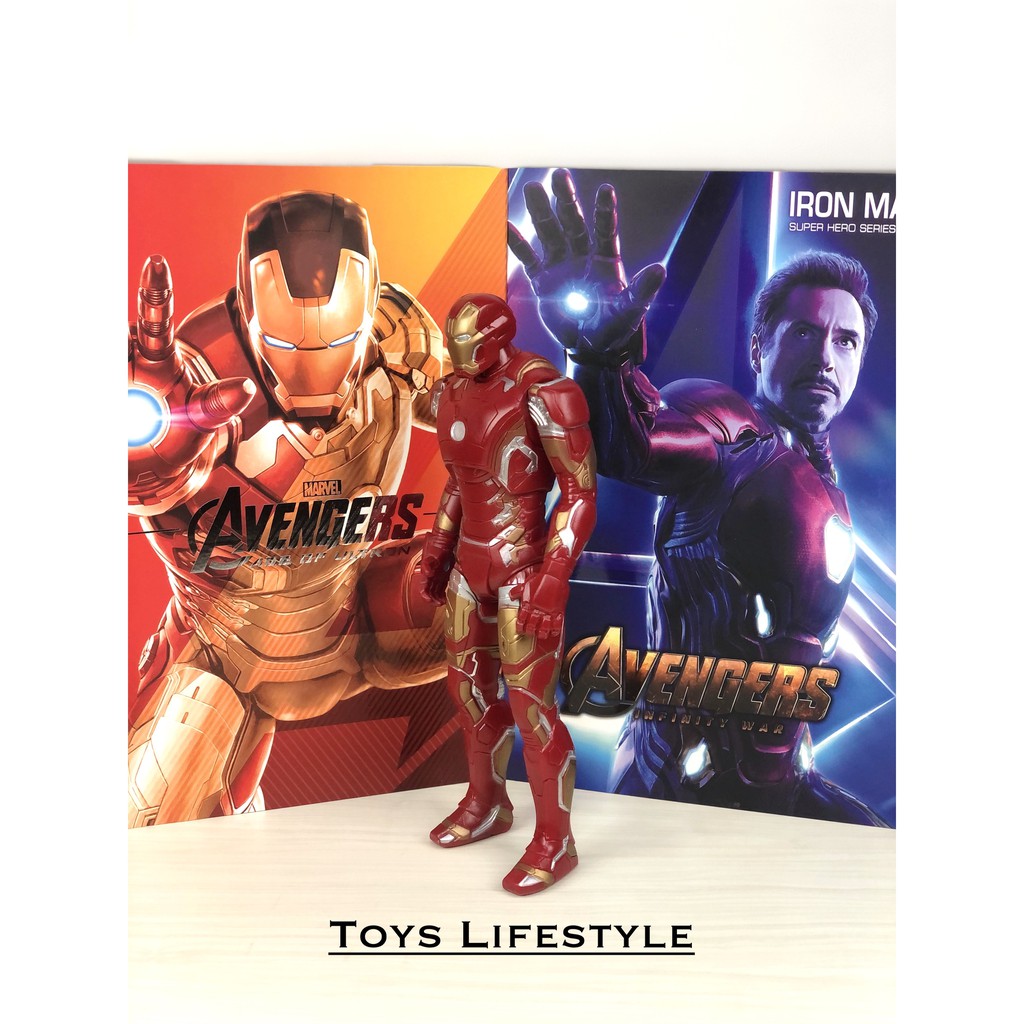 Action Figure Avengers (Premium) - Iron Man