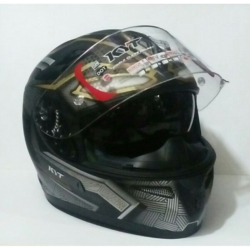 HELM KYT K2 RIDER BLACK PANTHER FLAT DAN PIN LOCK||KYT BLACK PANTHER||BLACK DOFF GOLD DOUBLE VISOR