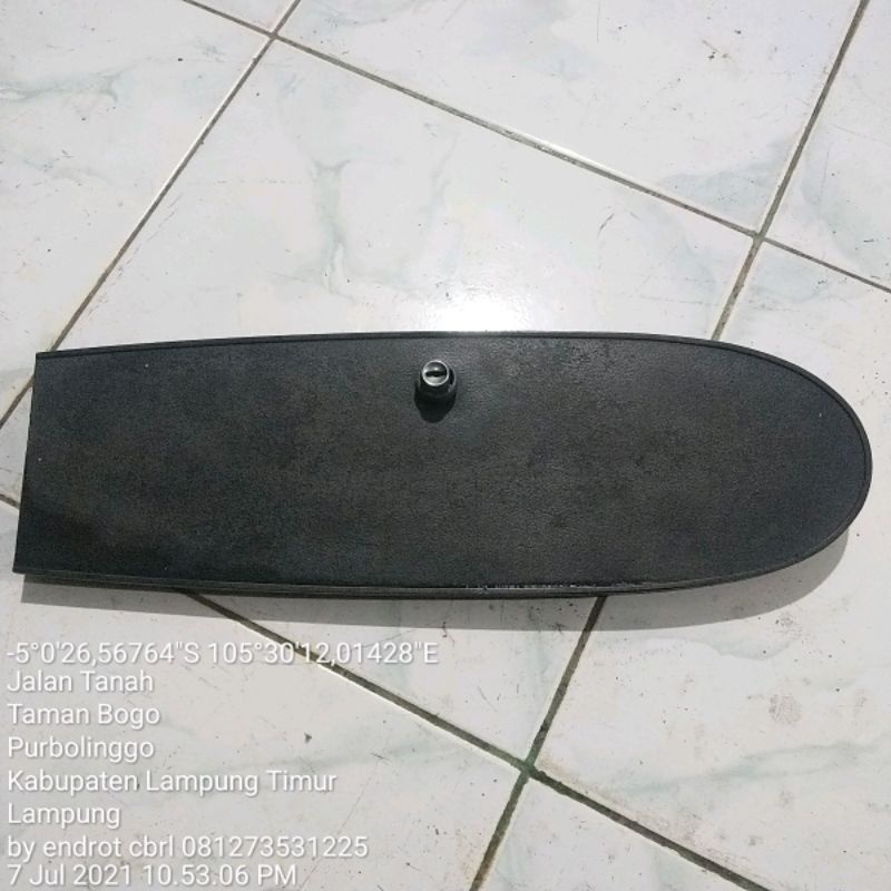 tutup laci dasboard chevrolet luv kbd 20 original