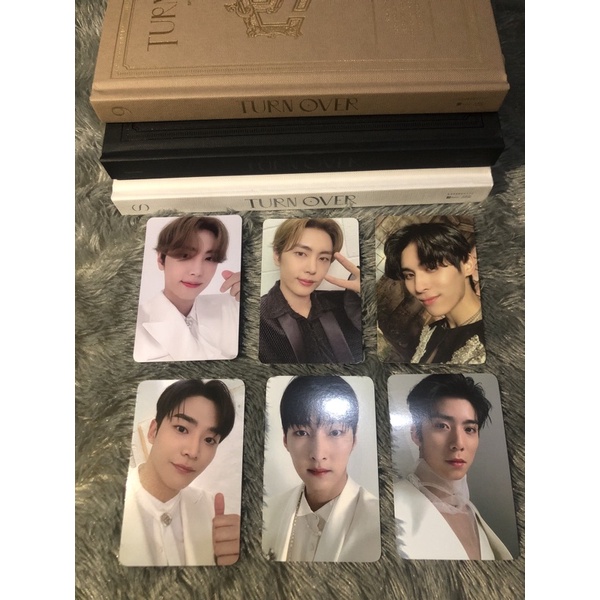 SF9 Turn Over Photocard