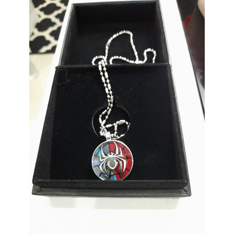 KALUNG PENDANT SPIDERMAN MCI BIO GLASS