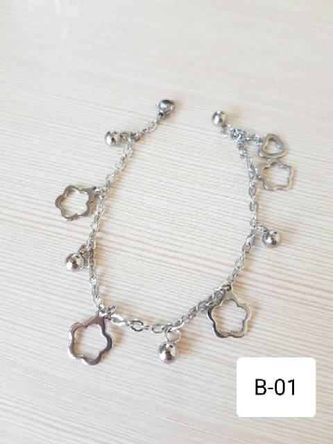 SET Gelang Tangan kaki Motif Bunga Titanium Silver Antikarat