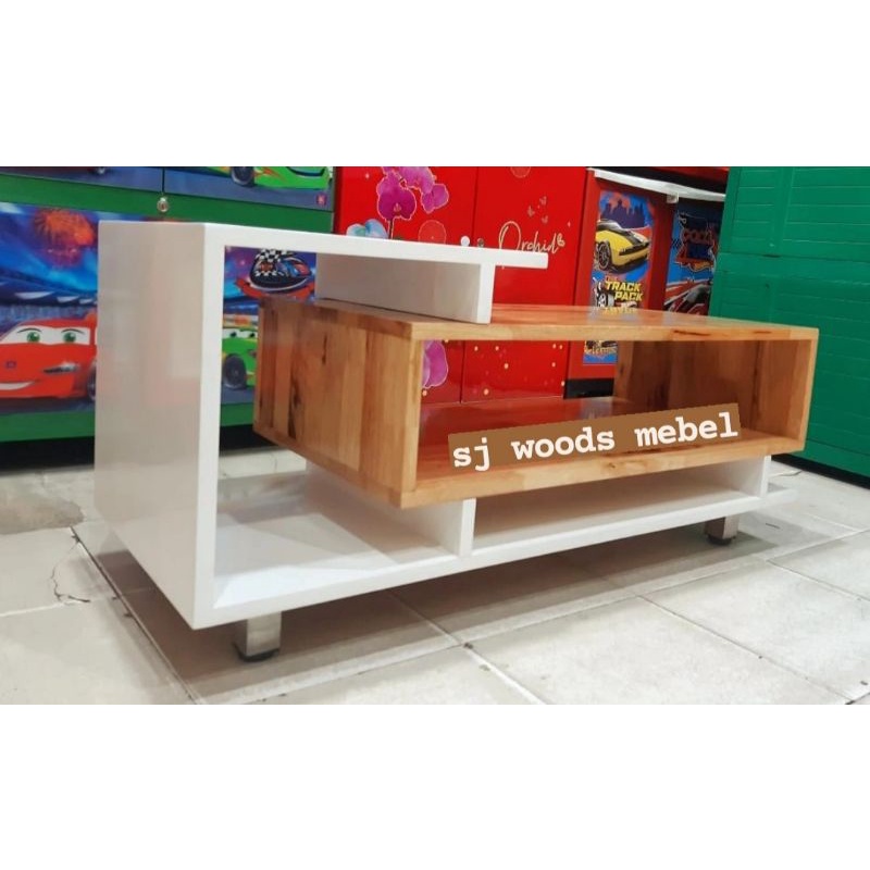 Meja tamu kayu solid finger joint