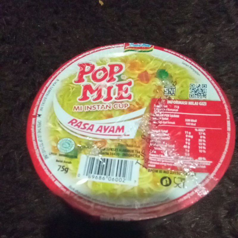 

Pop Mie Instan Cup Rasa Ayam