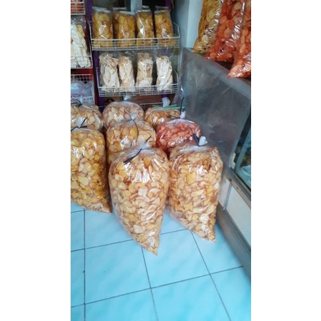 

KripikSingkong4kgRasaBaladoAsinJagung