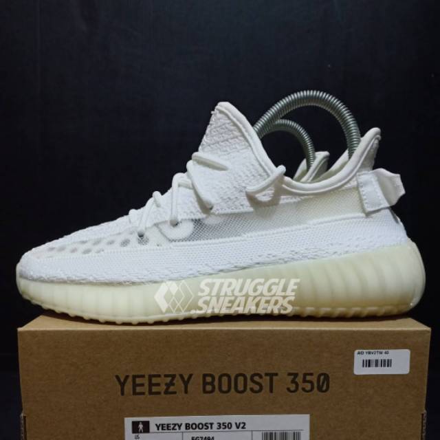 yeezy 350 v2 white