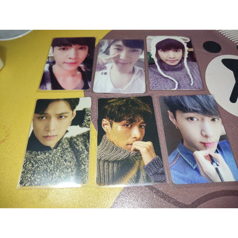 Lay EXO Photocard.