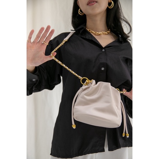 KOOZEE - POLOLO CHAIN BAG - BUCKET BAG