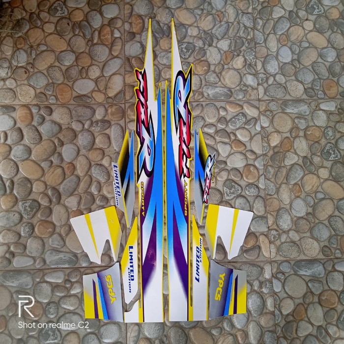 stiker striping motor yamaha f1 zr limited edition - Kuning