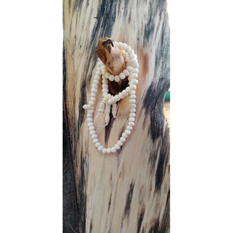 Tasbih tulang sapi ukir