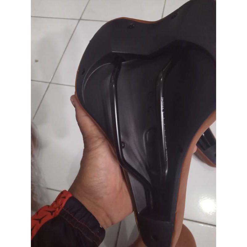 Sadel gel