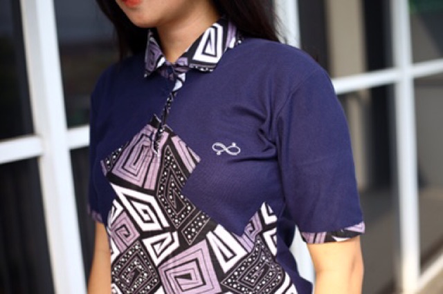 Loyal Kaos Polo Batik Biru Dongker Modern Wanita M L XL XXL