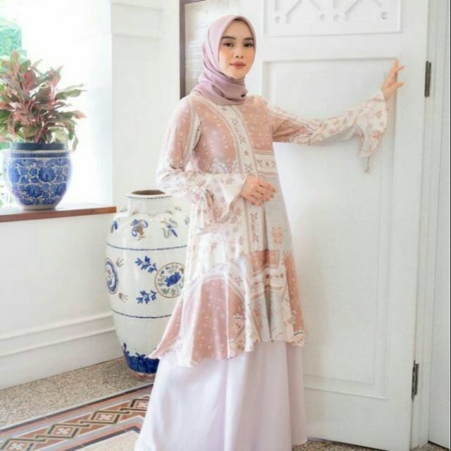 WEARING KLAMBY LALITA TUNIK