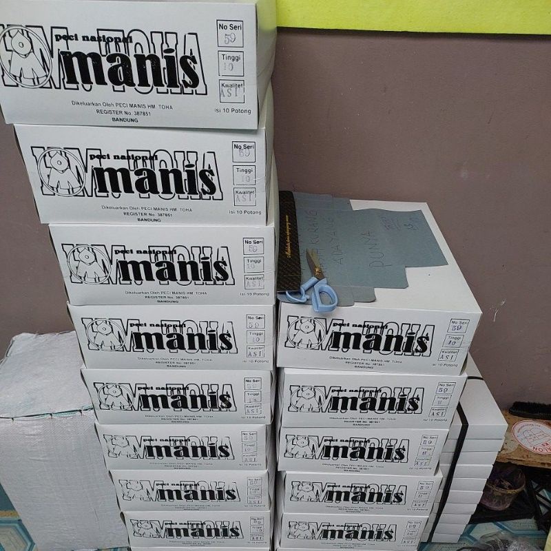 Peci manis H.M Toha kodian