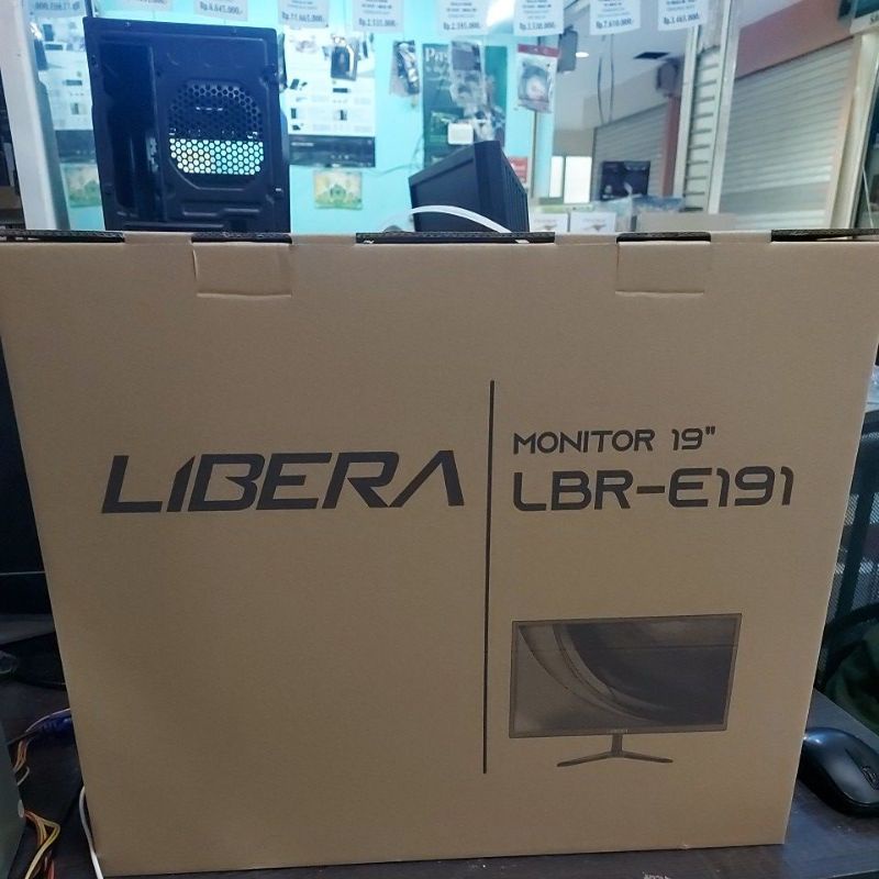 LED MONITOR 19 IN WIDESCREEN LIBERA  NEW