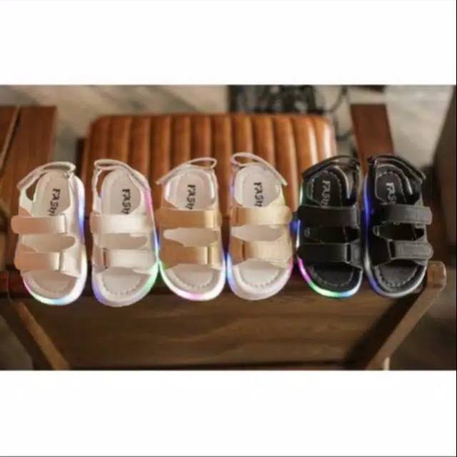 JJ128 SANDAL LED ANAK COWOK MBK15