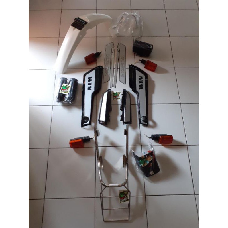 BODY FULLSET HONDA WIN 100 BODI HONDA WIN 100.