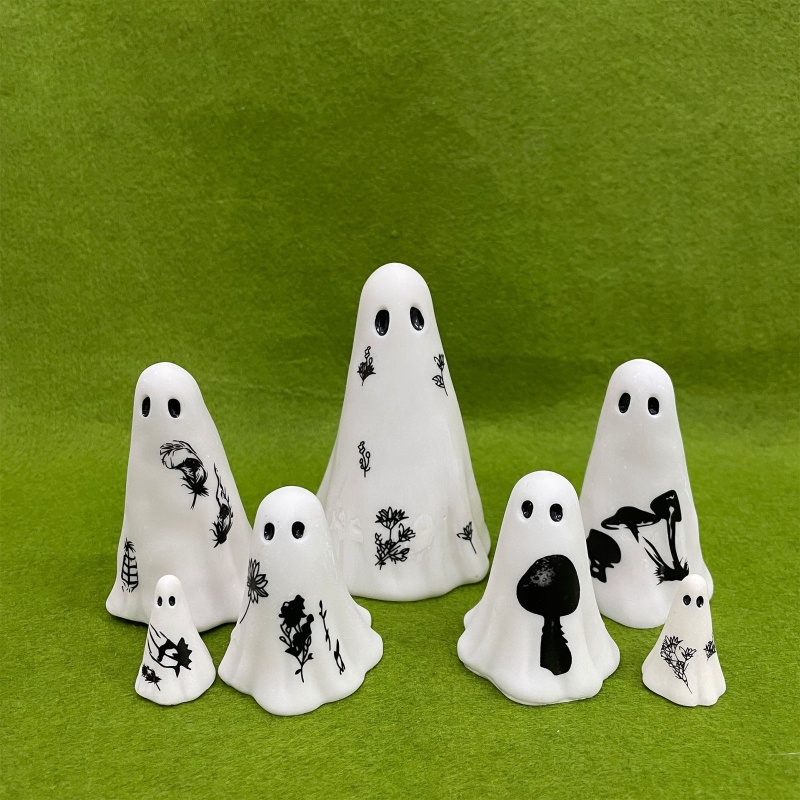 Ornamen Miniatur Hantu Halloween Bahan Resin
