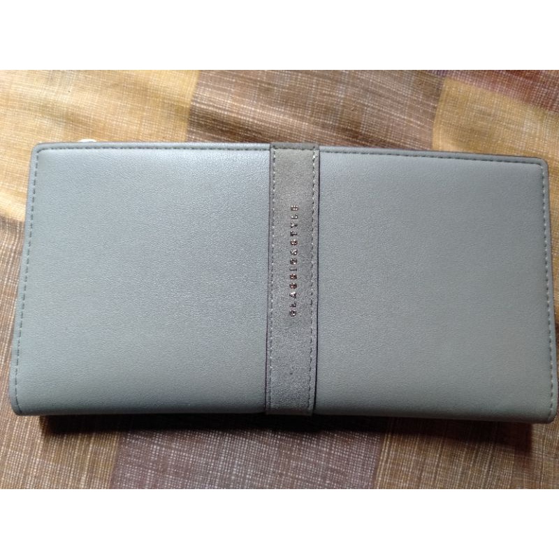 dompet elizabeth