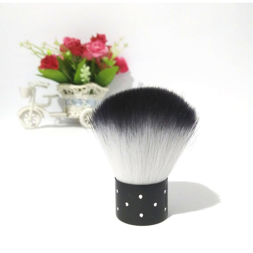 Kuas Make Up Blush On Foundation Brush Diamond PACKING MIKA MB726