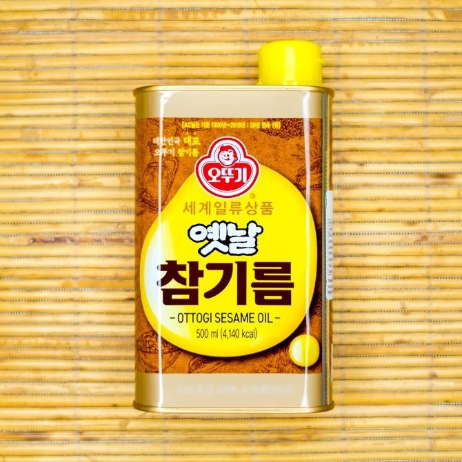 

MINYAK WIJEN KOREA OTTOGI (SESAME OIL) - 500 ML SDFD51313