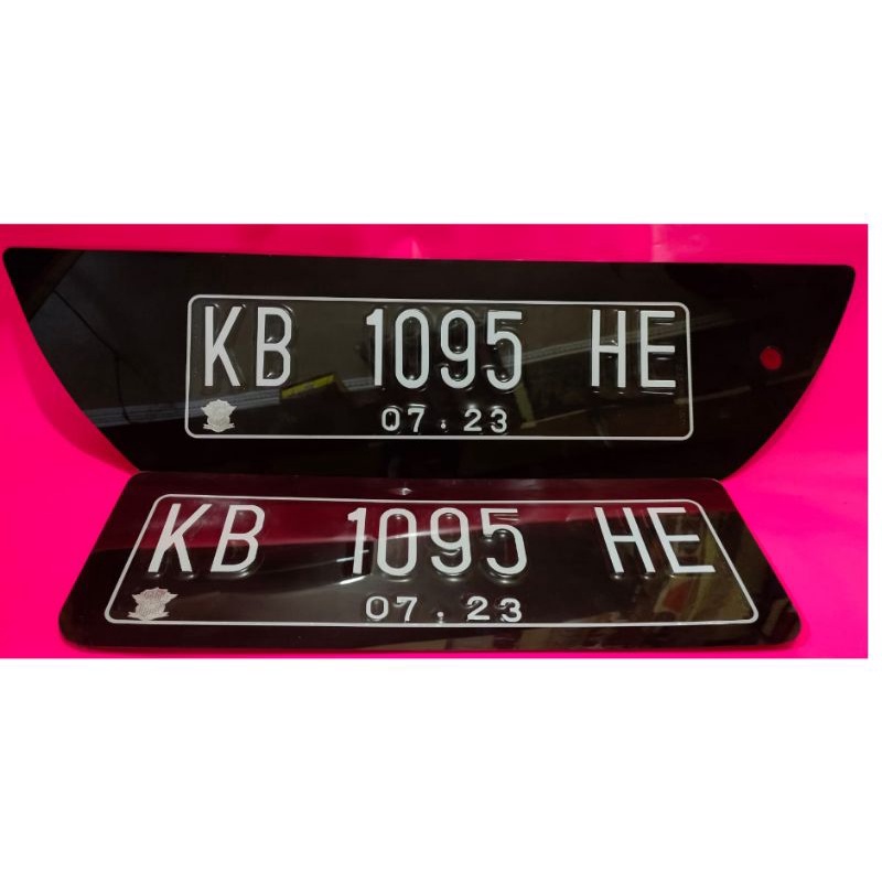 Plat nomor mobil acrylic custom/cover plat nomor