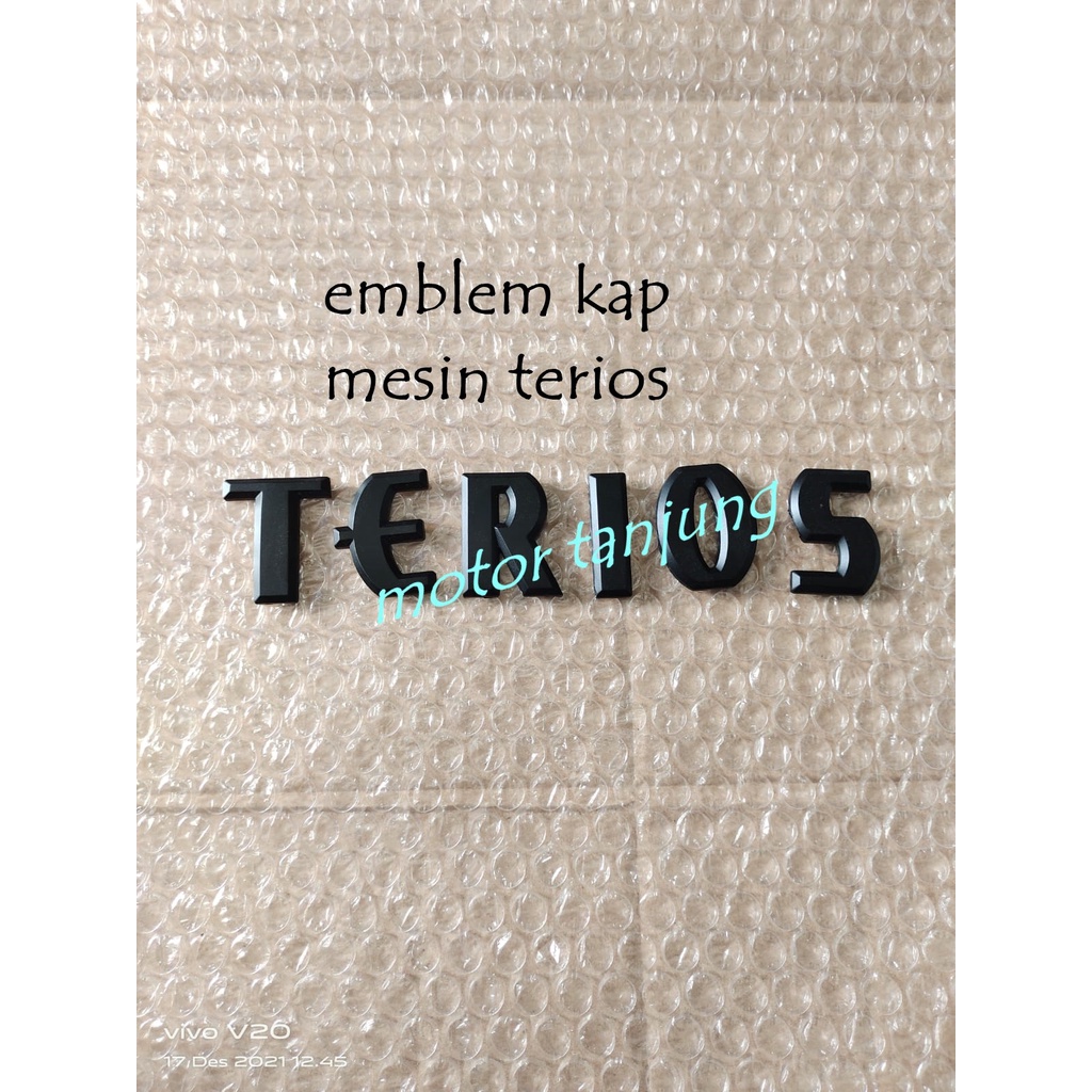 emblem tulisan terios depan kap mesin hitam