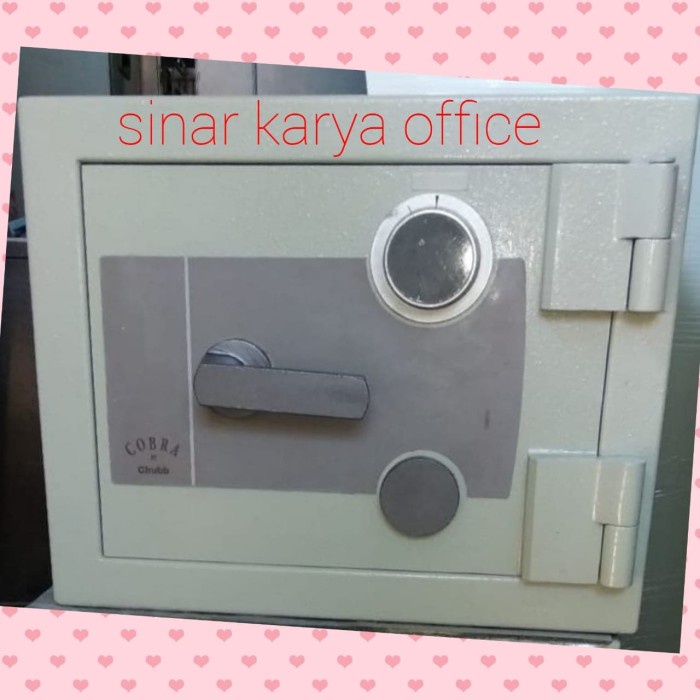 Brankas Chubb Rekondisi Tempat Simpan Uang Tahan Api
