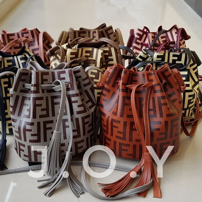 EDISI TERBARU TAS MURAH/TAS WANITA/SLINGBAG/SELEMPANG/TAS IMPORT/FENDI NEO MINI CEPETAN..