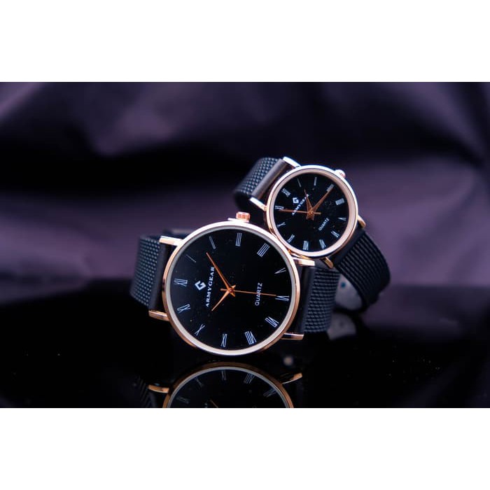 Swiss Army Gear Couple Jam Tangan Pria Wanita Tali Karet Pasir Magnet3 - GOLD HITAM Buruan