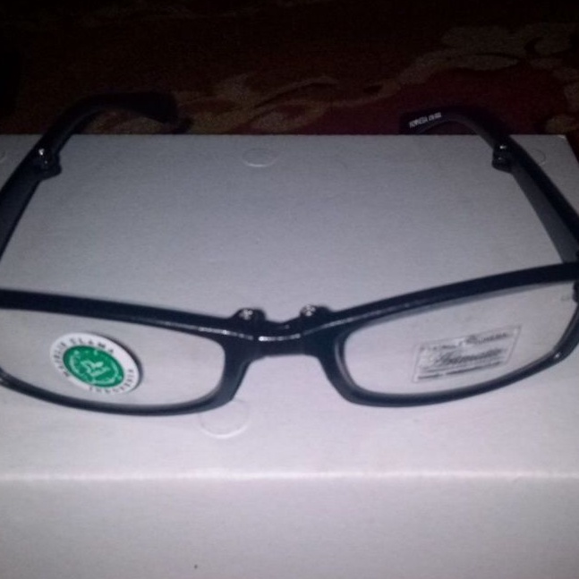 kaca mata baca,model lipat buat rabun dekat