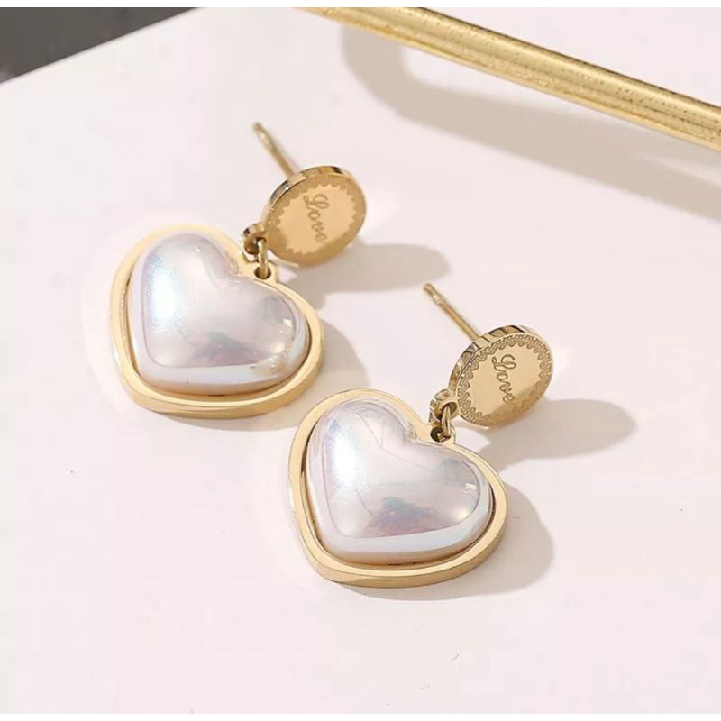Bayar Di tempat/ Anting Titanium Love Anti karat/ Anting Titanium Anti Karat Wanita ori/Anting Titan