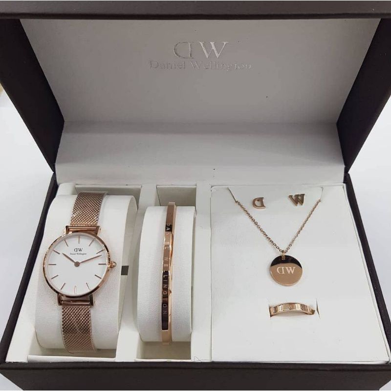 Jam Tangan Wanita Daniel Wellington Set Jam Tangan + gelang+ kalung+cincin