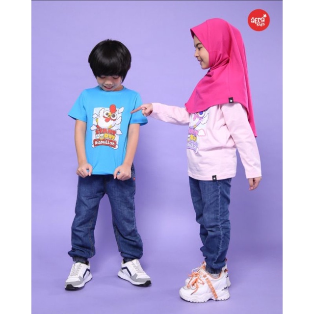 Kaos Couple Afrakids AF309 Lengan Pendek dan AF310 Lengan Panjang