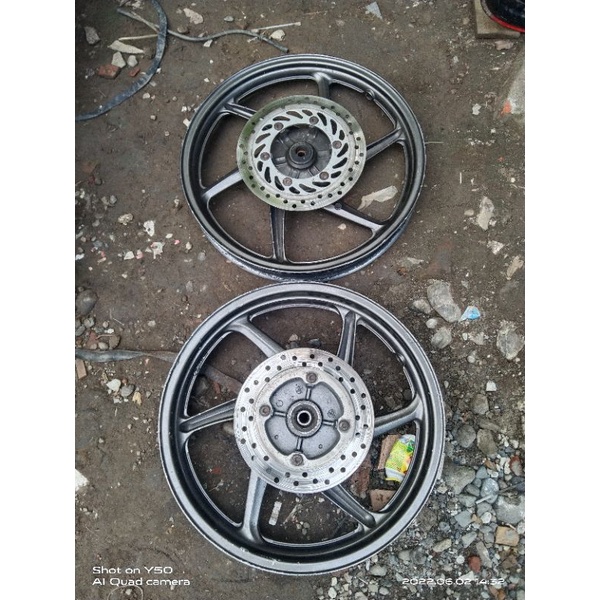 Velg original Megapro mono monoshock copotan second bekas