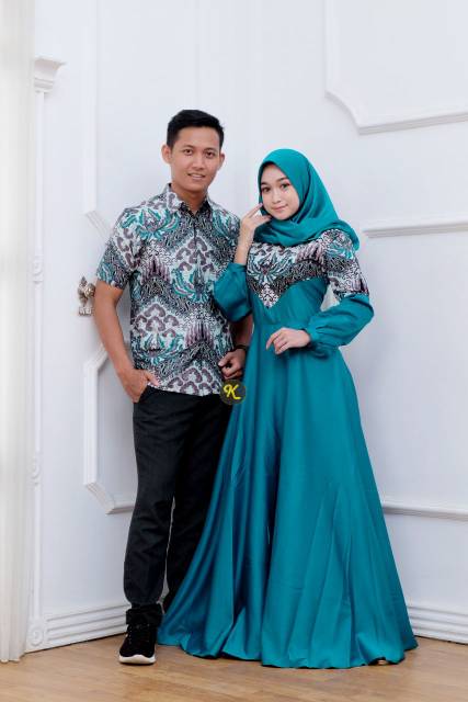 COUPLE GAMIS TANGAN BALON