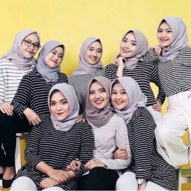 Fourfashion ATASAN BLOUSE SALUR WANITA STEVY NO.70