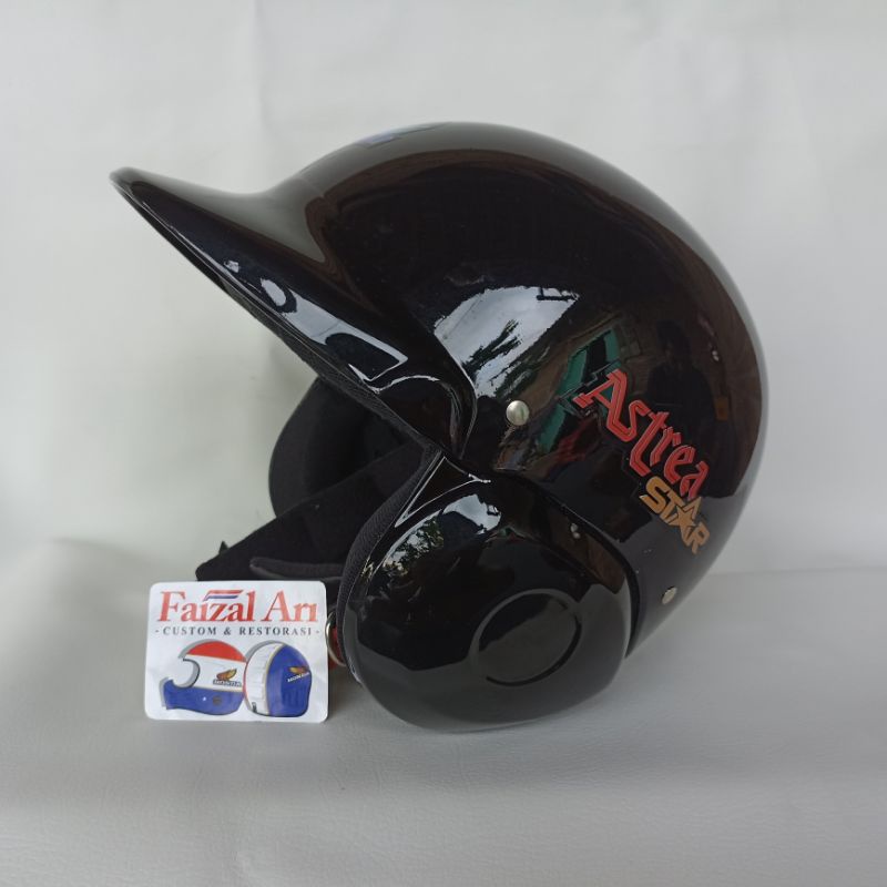 Helm Astrea Star Hitam Glossy