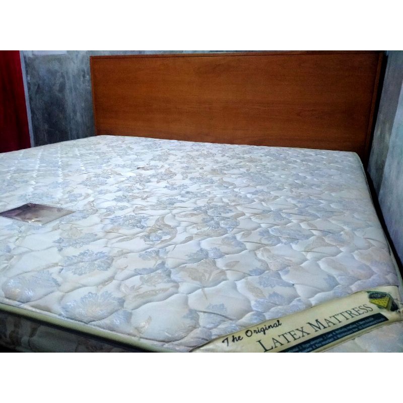 Dipan + kasur  latex  ( bekas)